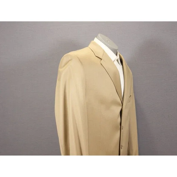Men's Tan Suit - Picture 5 of 13